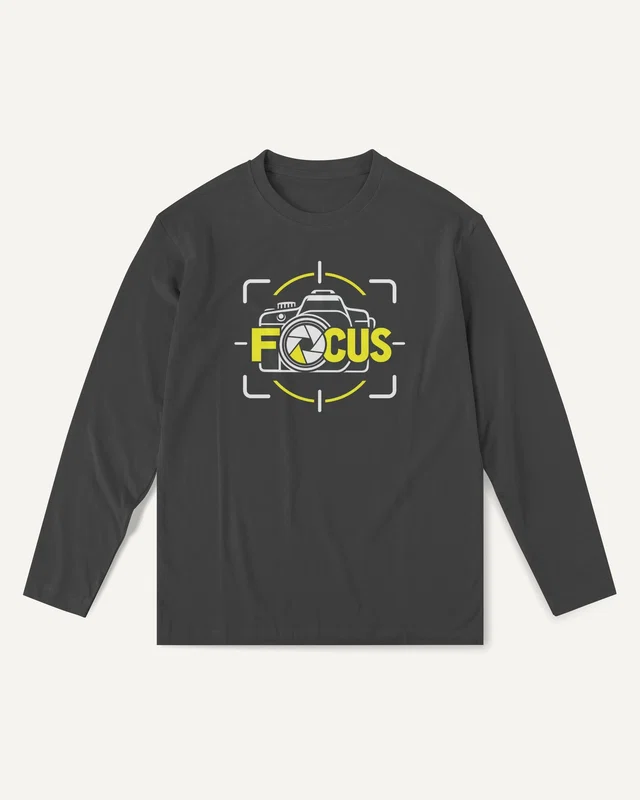 Focus Camera Long-Sleeve T-Shirt in Black — front