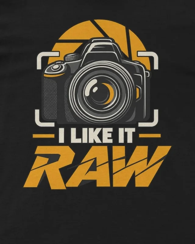 I Like It Raw Regular T-Shirt in Black — design detail