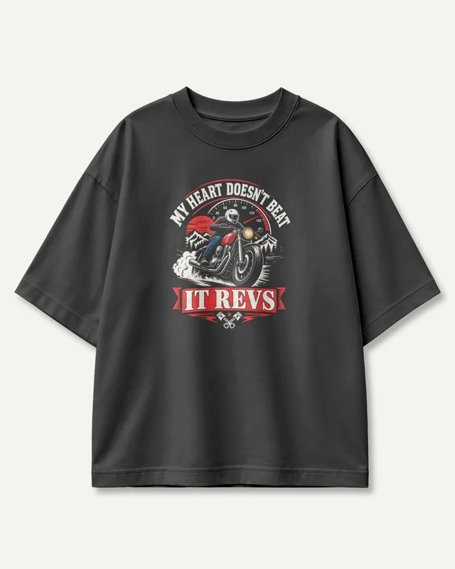 My Heart Doesn't Beat It Revs Oversized T-Shirt in Black — front