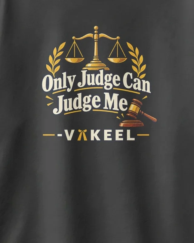Only Judge Can Judge Me Vakeel Oversized T-Shirt in Black — design detail