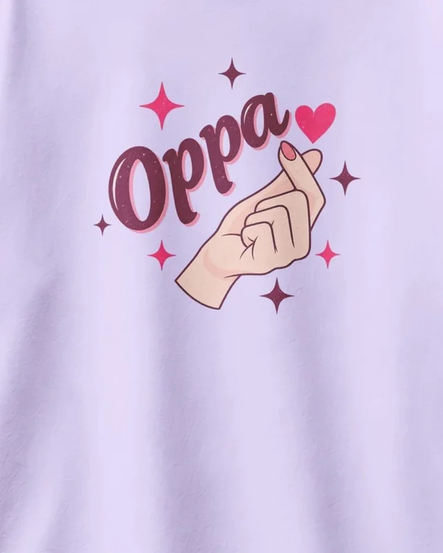 Oppa Finger Heart Oversized T-Shirt in Lavender — design detail