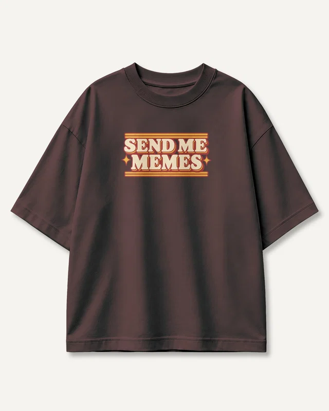 Send Me Memes Oversized T-Shirt in Maroon — front